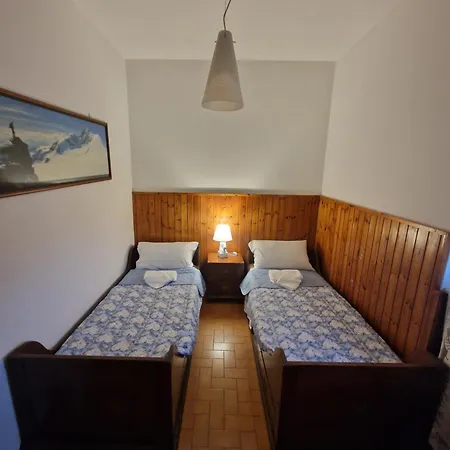 Casa Kelly Luni